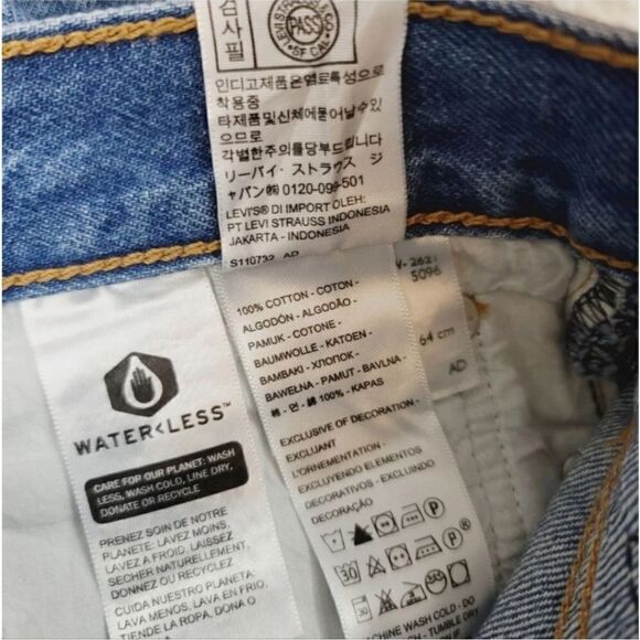 NEW Levi's Wedgie Icon Fit Tapered Ankle Button Fly Big E Denim Size 25 - Picture 13 of 16